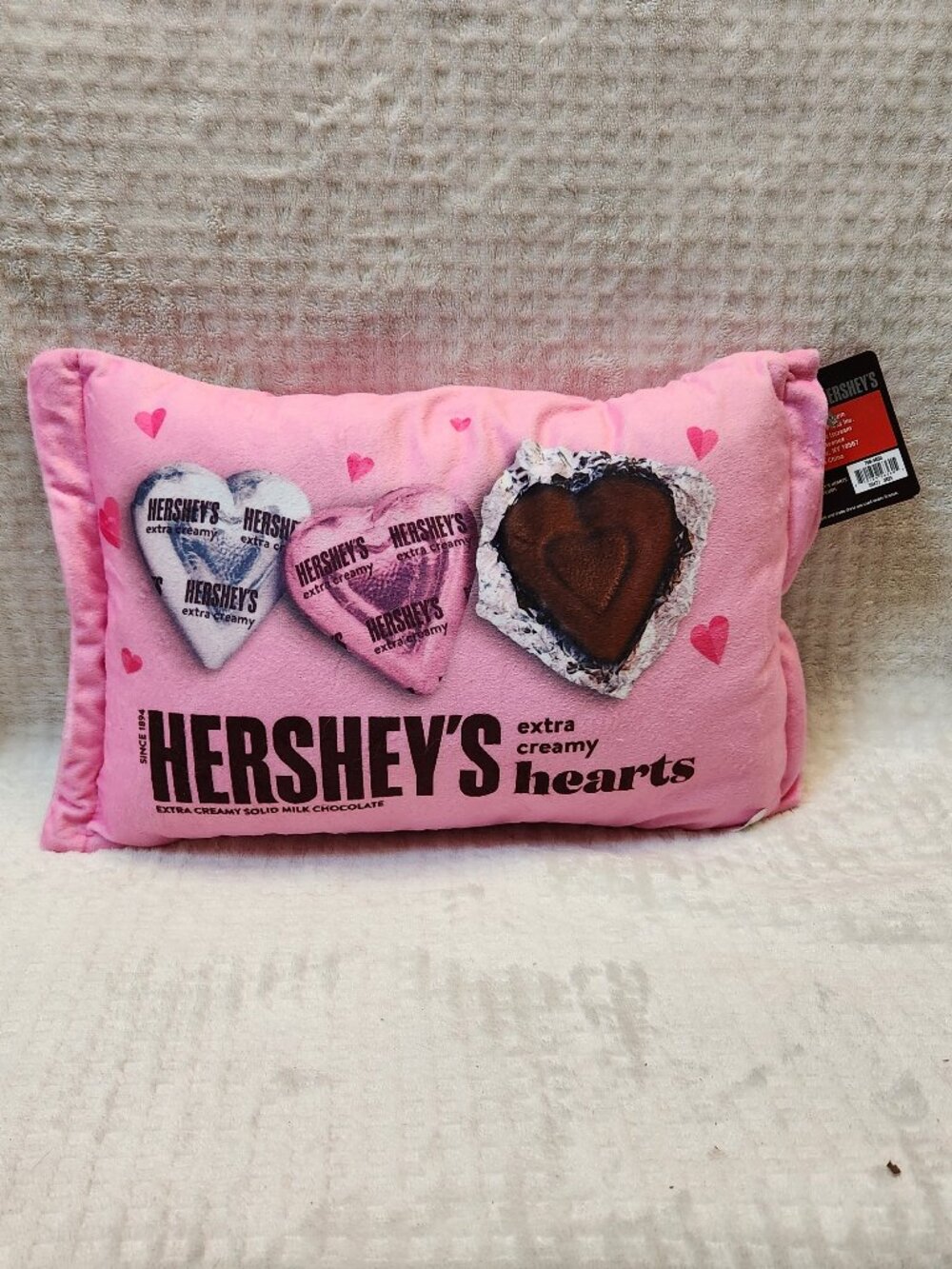 Collectible Candy Pillow - HERSHEY HEARTS - NEW NWT